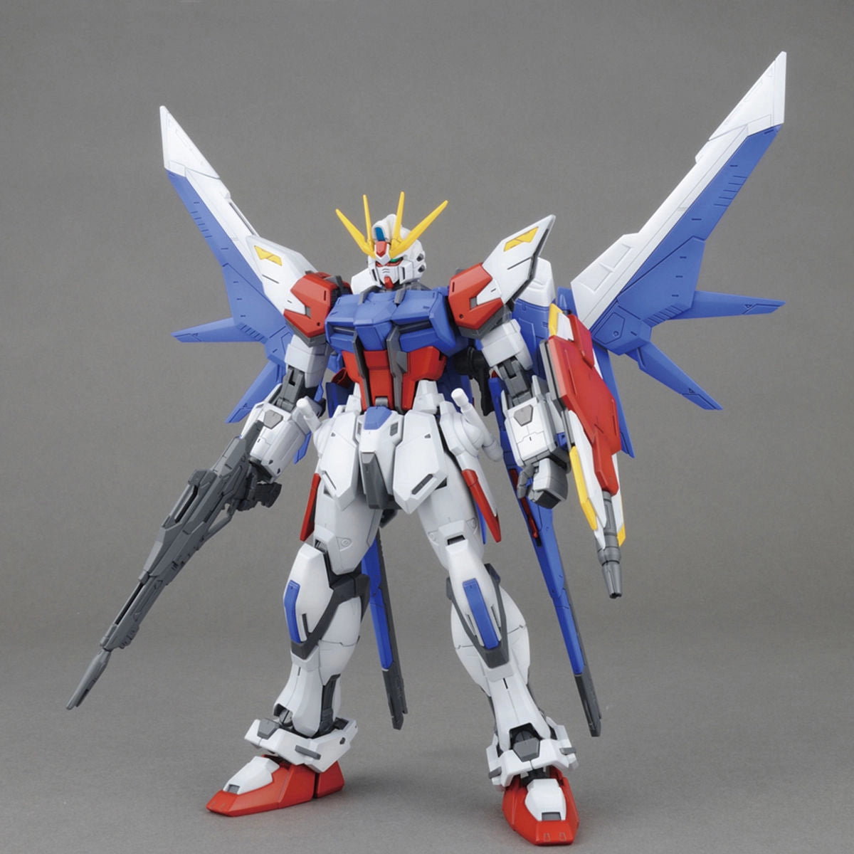 [Box Damaged] MG Build Strike Gundam Full Package 1/100