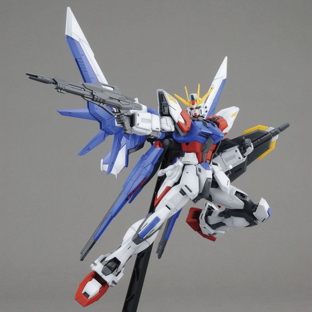 [Box Damaged] MG Build Strike Gundam Full Package 1/100