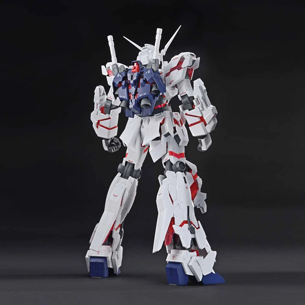 Mega Size Model Unicorn Gundam (Destroy Mode) 1/48
